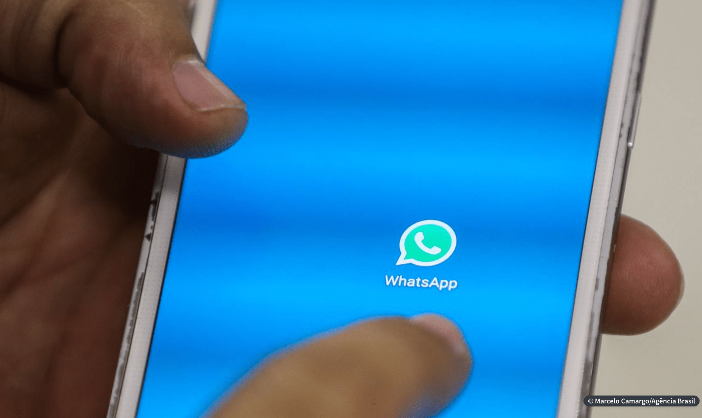 Banco Central libera compra pelo WhatsApp com cartões Mastercard e Visa