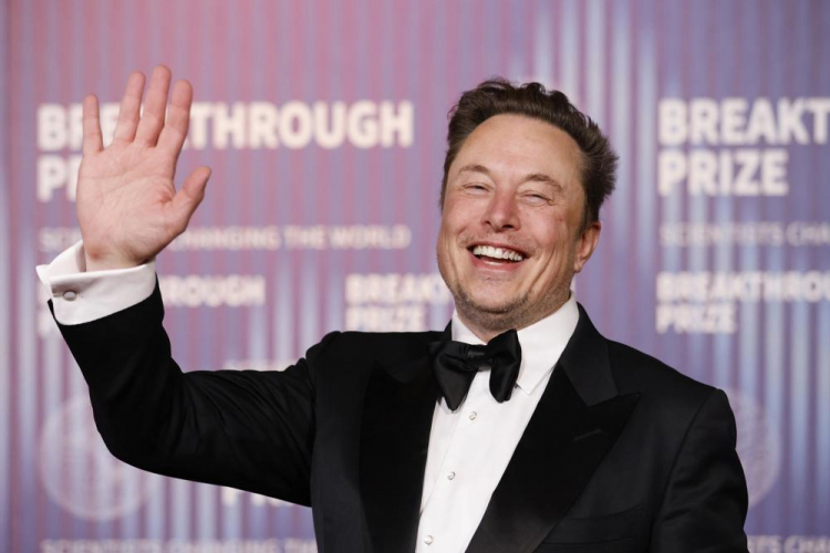 Elon Musk ultrapassa Jeff Bezos e se torna o segundo homem mais rico do mundo