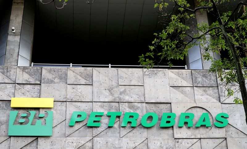 Petrobras mantém venda de ativos com contratos assinados